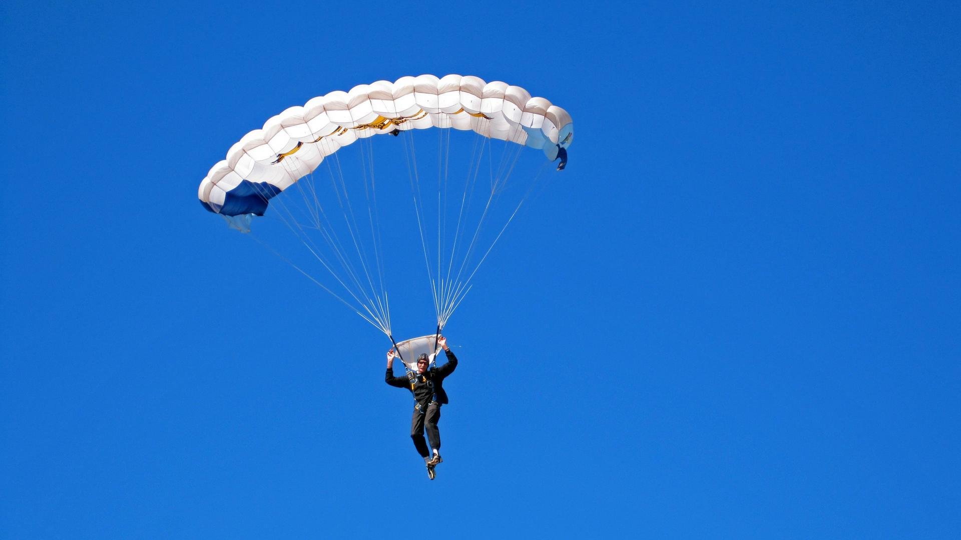 安切洛蒂盛赞皇马赛季表现,力挺爱徒阿隆索,他已做到极致